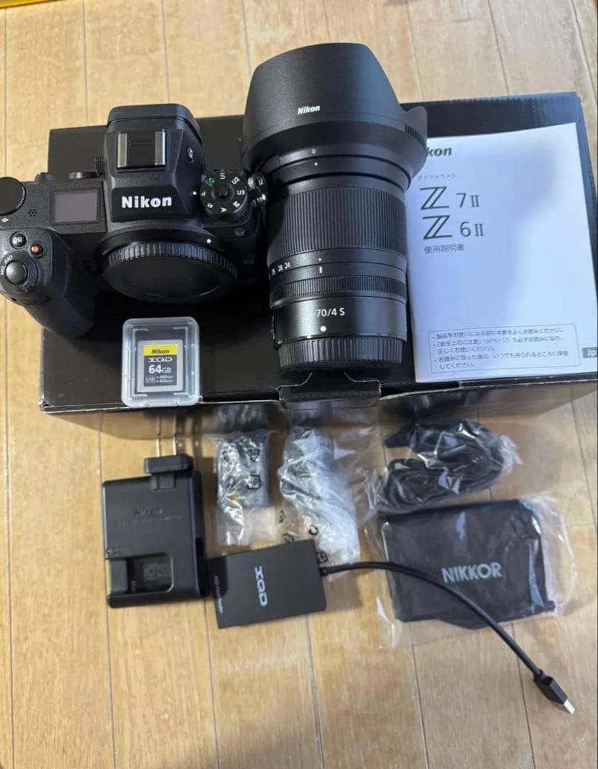 デジタルカメラ Nikon Z 6 II + 24-70mm f/4 S