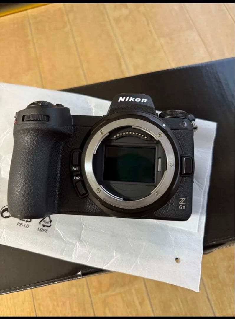 デジタルカメラ Nikon Z 6 II + 24-70mm f/4 S