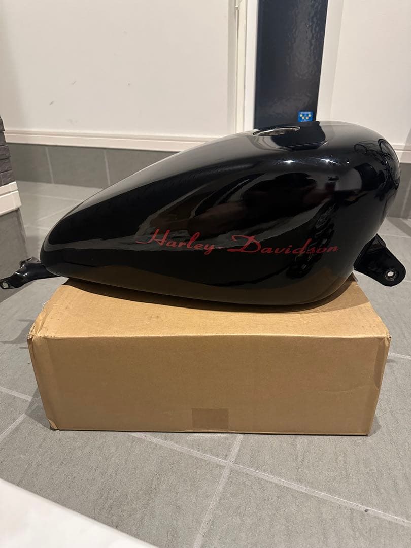 【スポーツスター】3.3ガロンタンク　インジェクション用　ハーレーダビッドソン