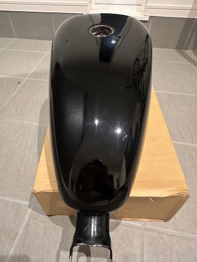 【スポーツスター】3.3ガロンタンク　インジェクション用　ハーレーダビッドソン