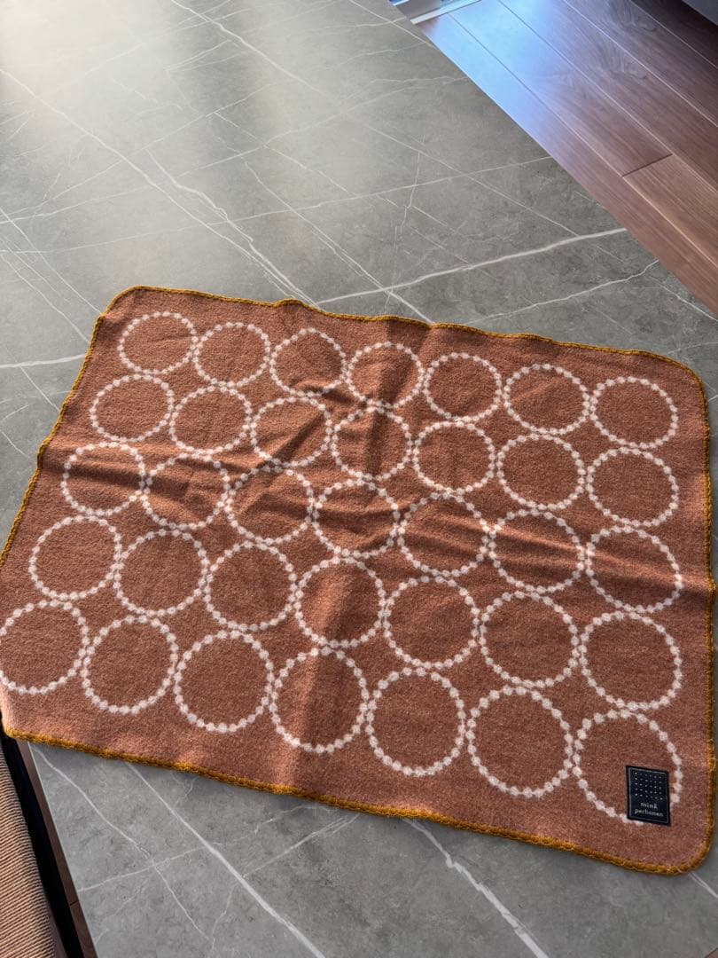 ミナペルホネン　ブランケット