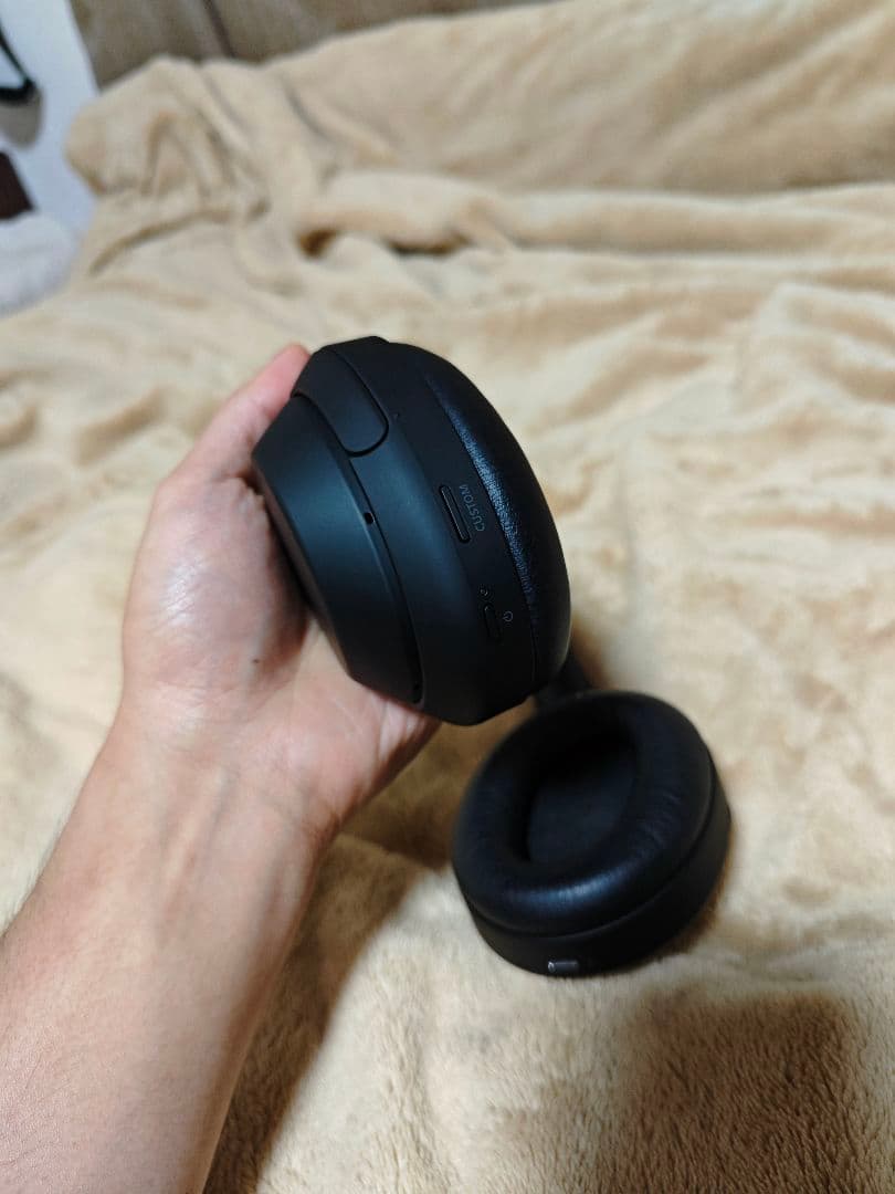 SONY WH-1000XM4 ワイヤレスヘッドホン（ブラック）