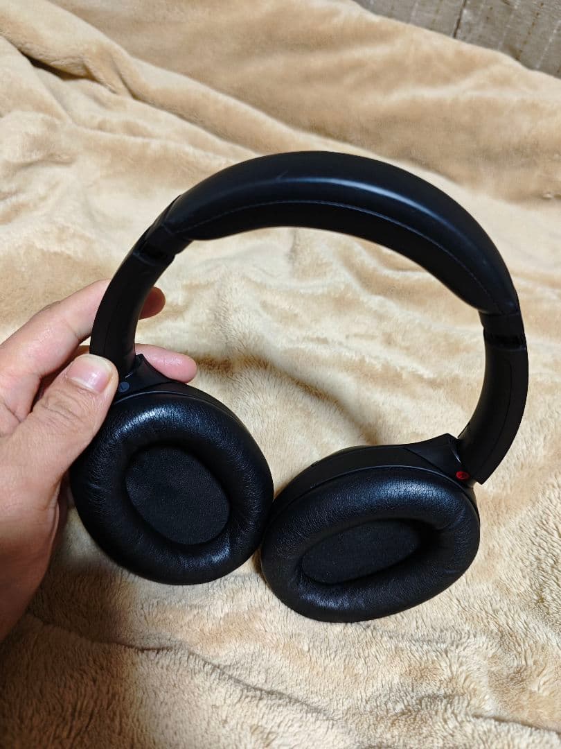 SONY WH-1000XM4 ワイヤレスヘッドホン（ブラック）