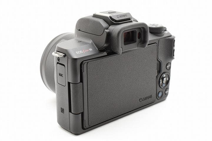 50215 新品級 Canon EOS Kiss M 15-45mm キヤノン