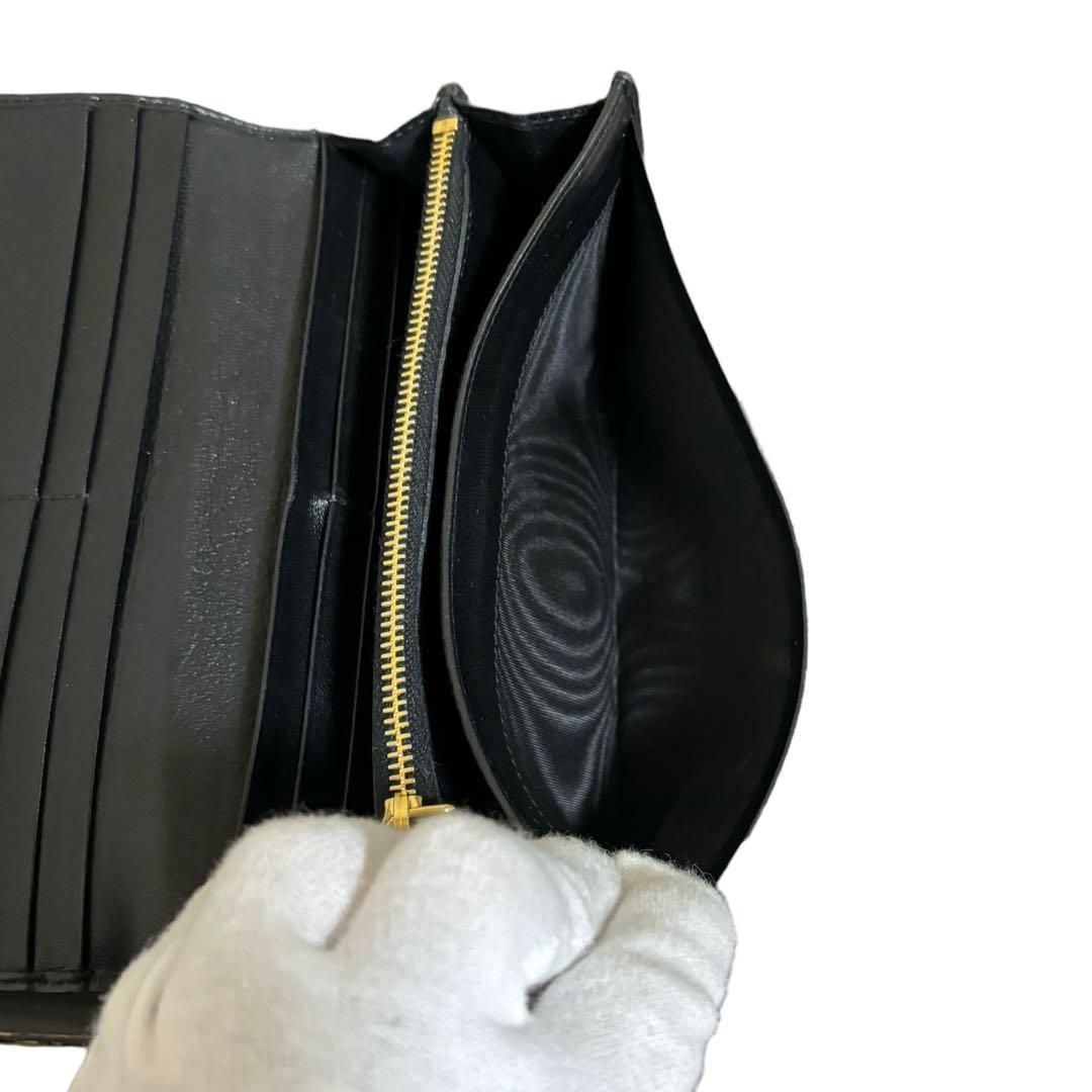 美品　希少　人気　プラダ　長財布　レザー　ブラック　アップリケ　顔　Wホック