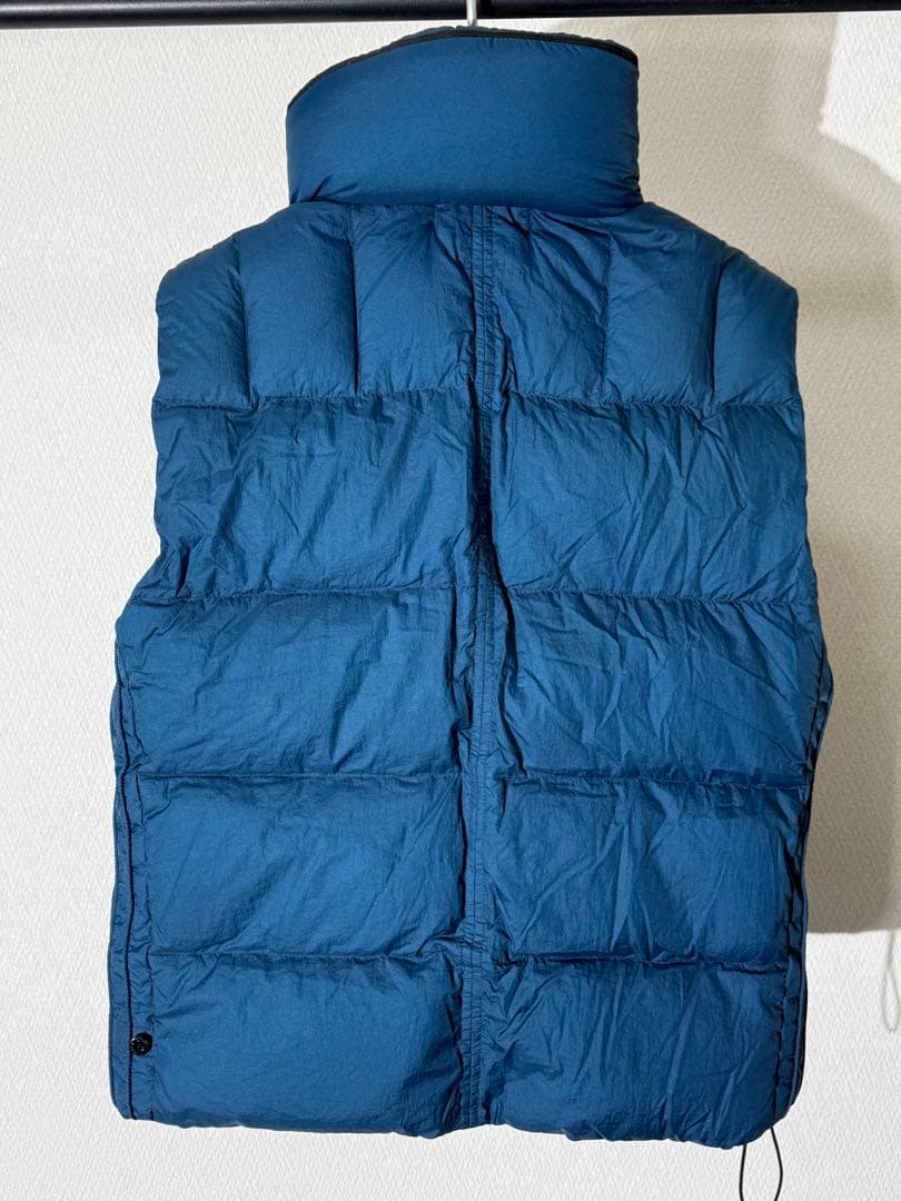 ストーンアイランド ダウンベスト