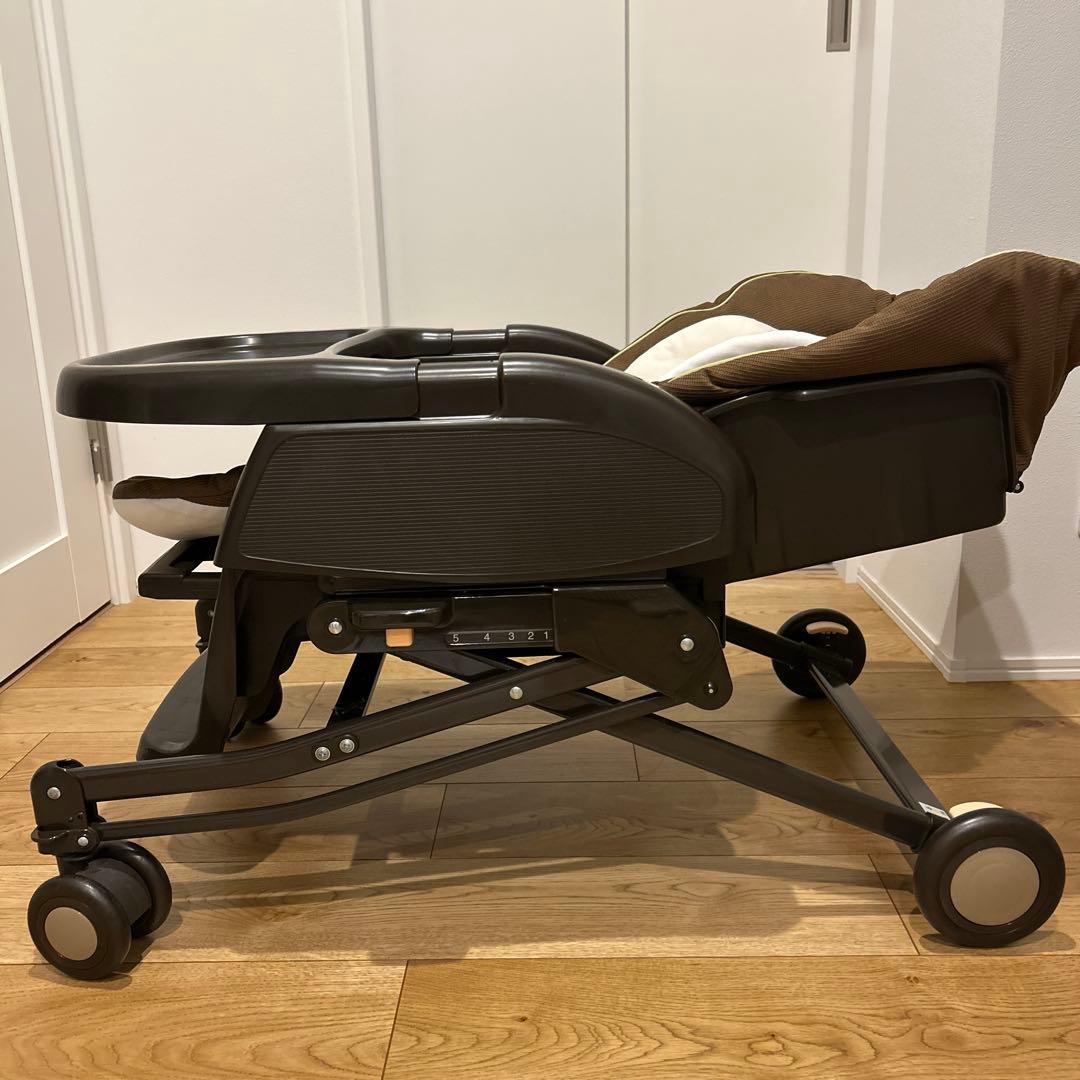 【送料込み】Aprica ユラリズム くまさんといっしょ　ハイローチェア