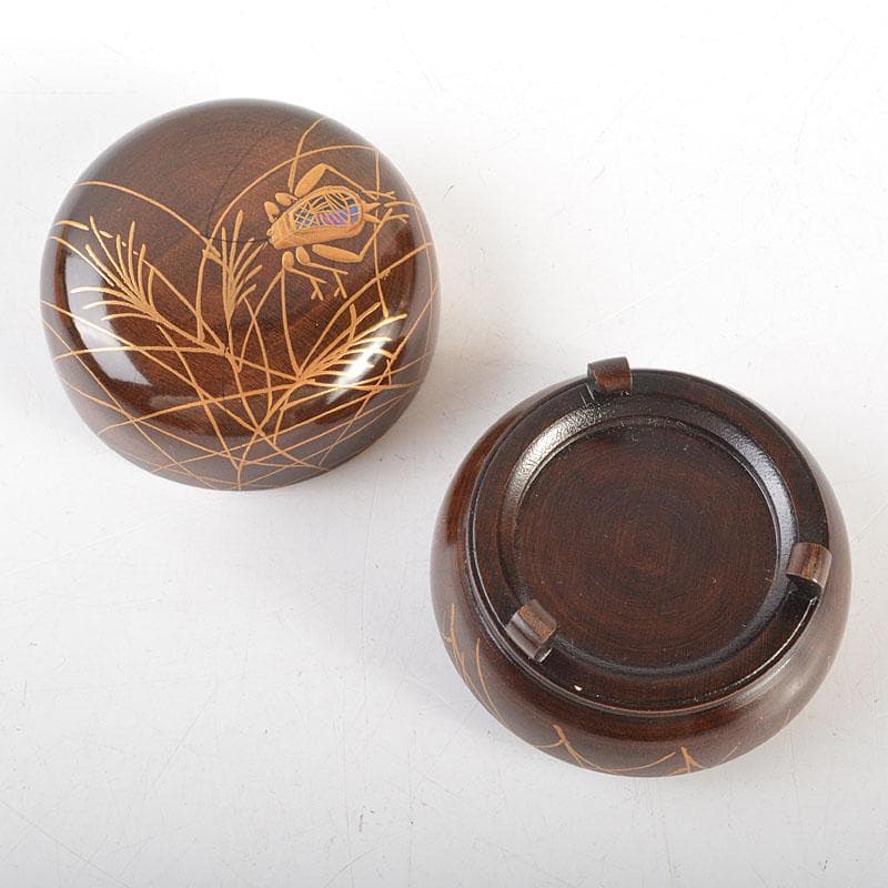 ゆきぴー　茶道具　中谷博峰作螺鈿装飾　鈴虫蒔絵ミッ脚香合共箱　V　6776