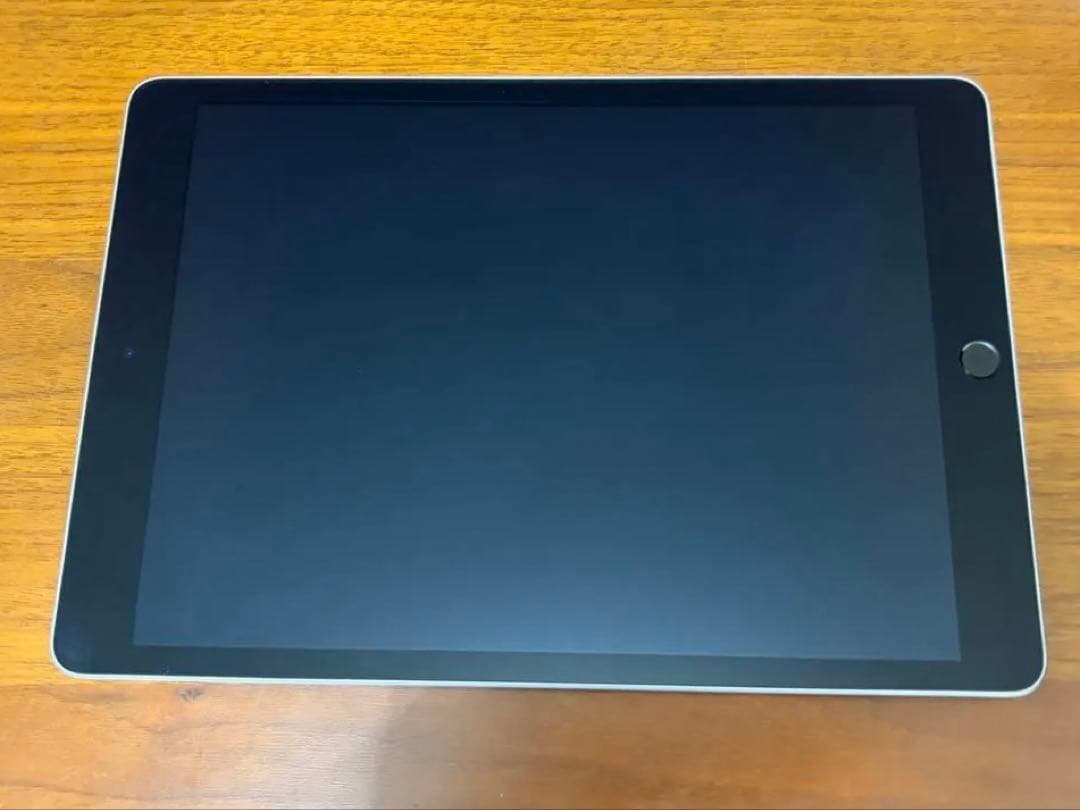 Apple iPad 第9世代 64GB シルバー Wi-Fiモデル 本体のみ