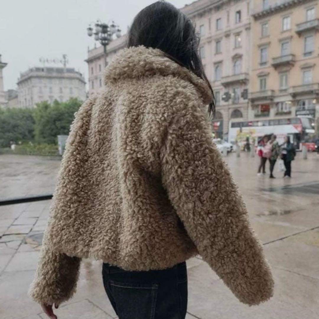 ZARA トグルボタン フェイクファー ジャケット　L
