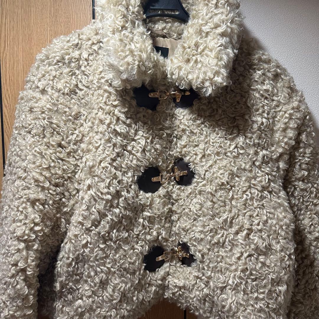 ZARA トグルボタン フェイクファー ジャケット　L