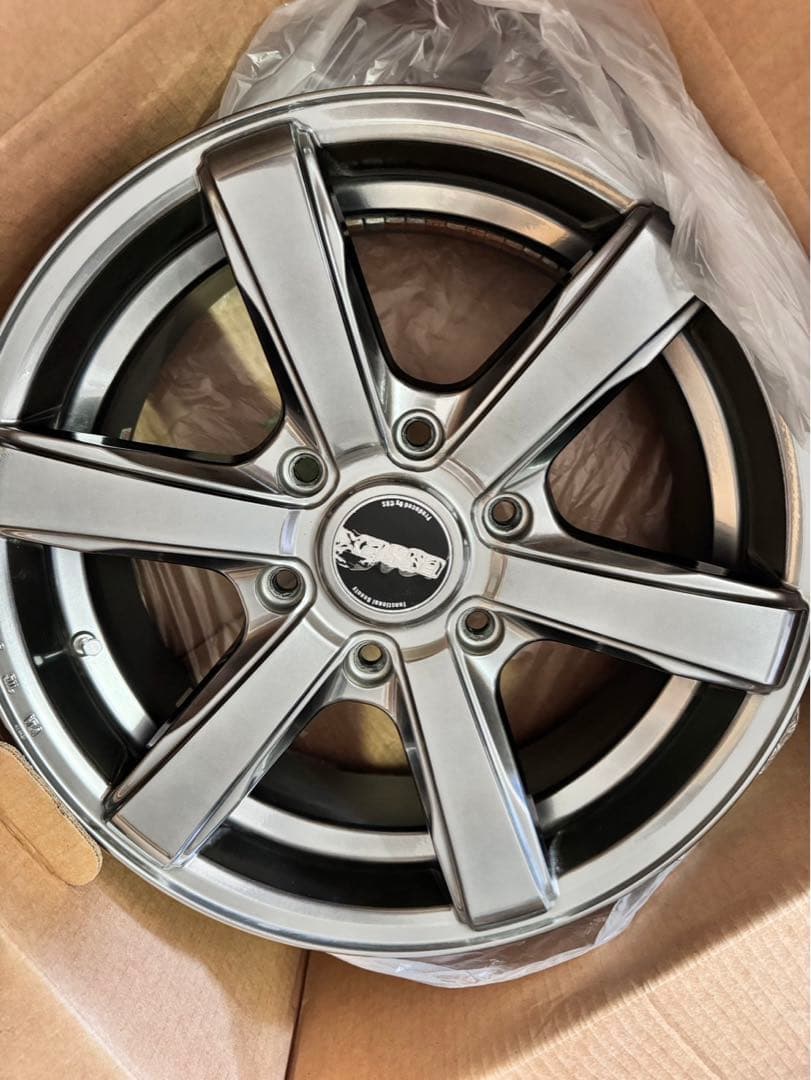 【11062】CRS ESSEX ハイエース ホイール 17インチ　4本