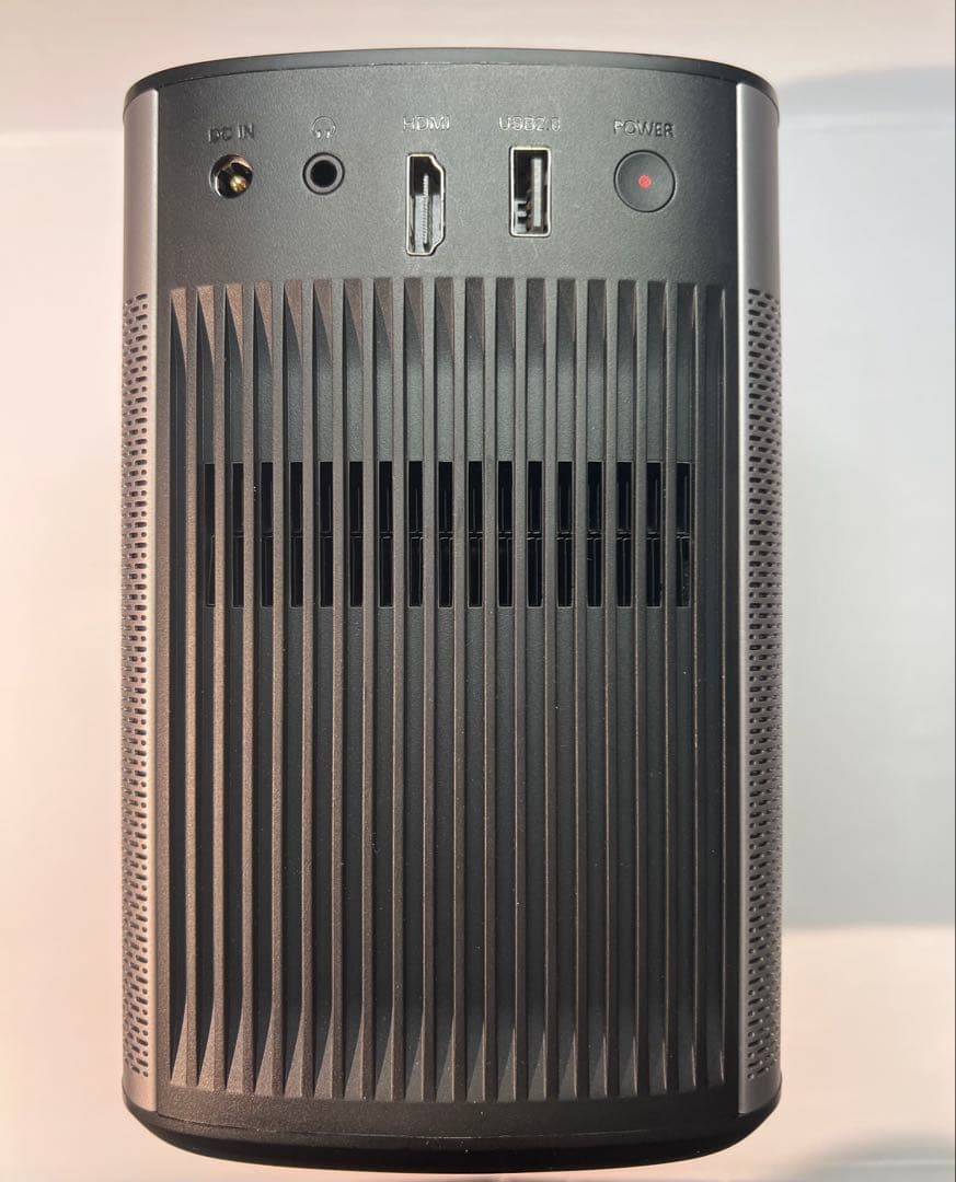 【中古美品】XGIMI Halo プロジェクター本体リモコン付き