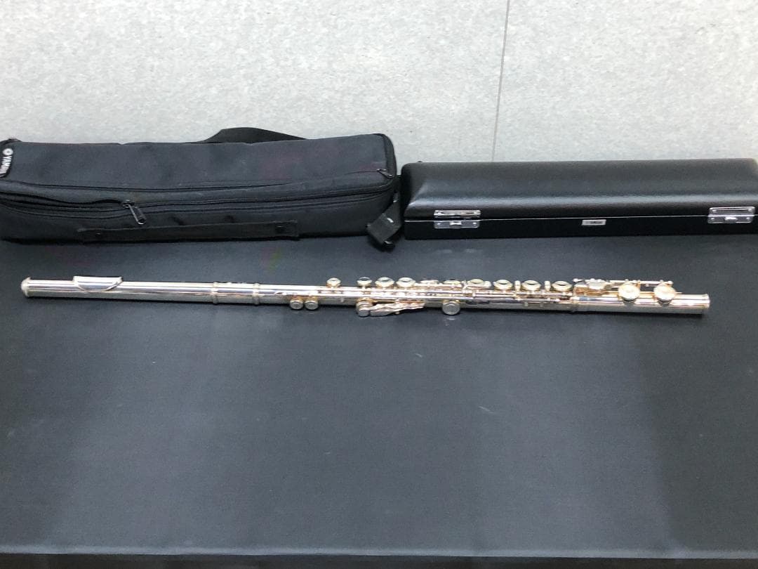 送料無料 ヤマハ フルート YFL-211 入門モデル 88285