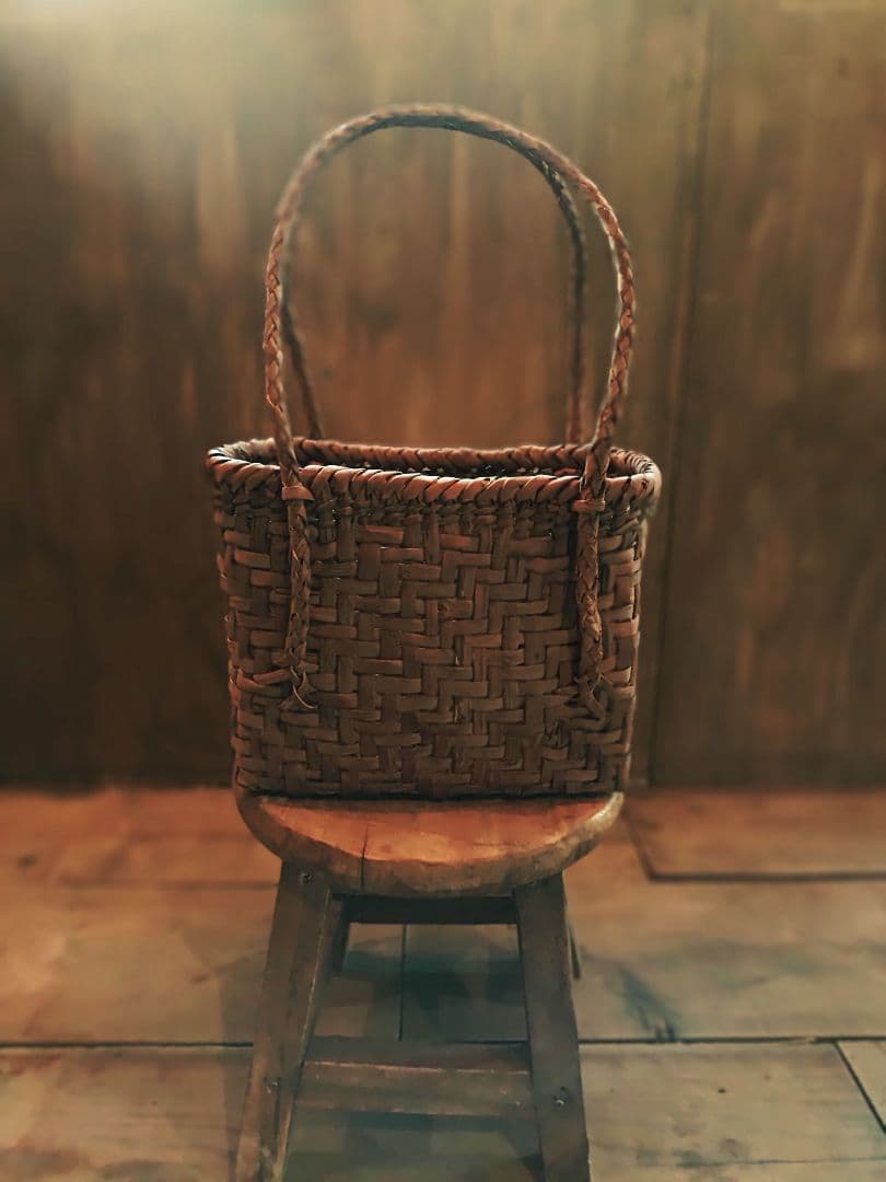 ohochanさま専用ページ。信州安曇野の山葡萄かごバック