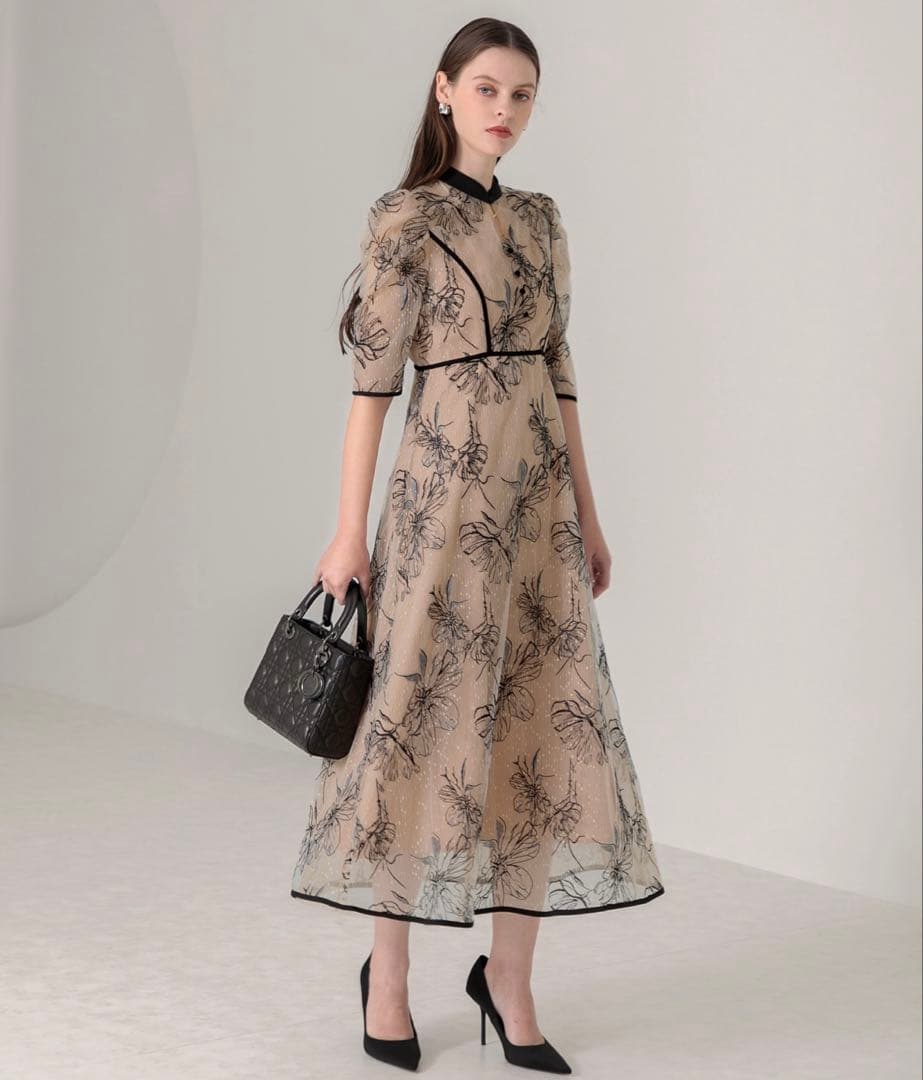 Leja 配色パイピングプチハイネック花柄刺繍ラメレースロング丈ドレスワンピース