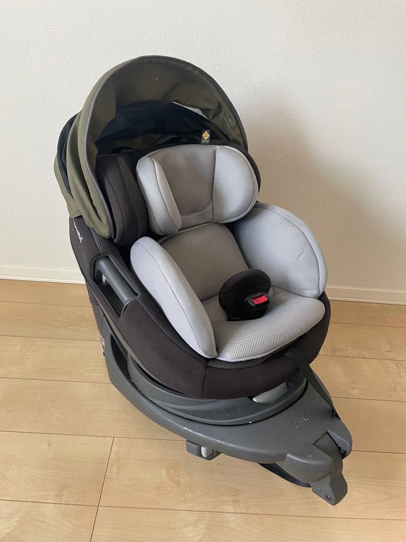 Combi チャイルドシート THE Sシリーズ　ISOFIX