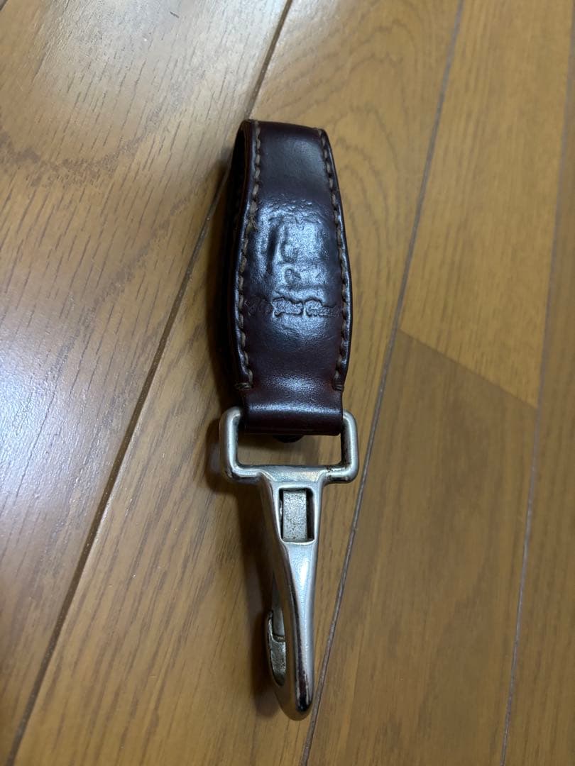 フラットヘッド　コードバン　キーホルダー