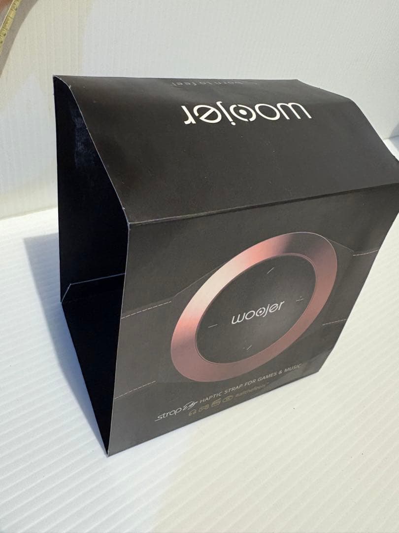 Woojer Strap Edge 起動確認済み