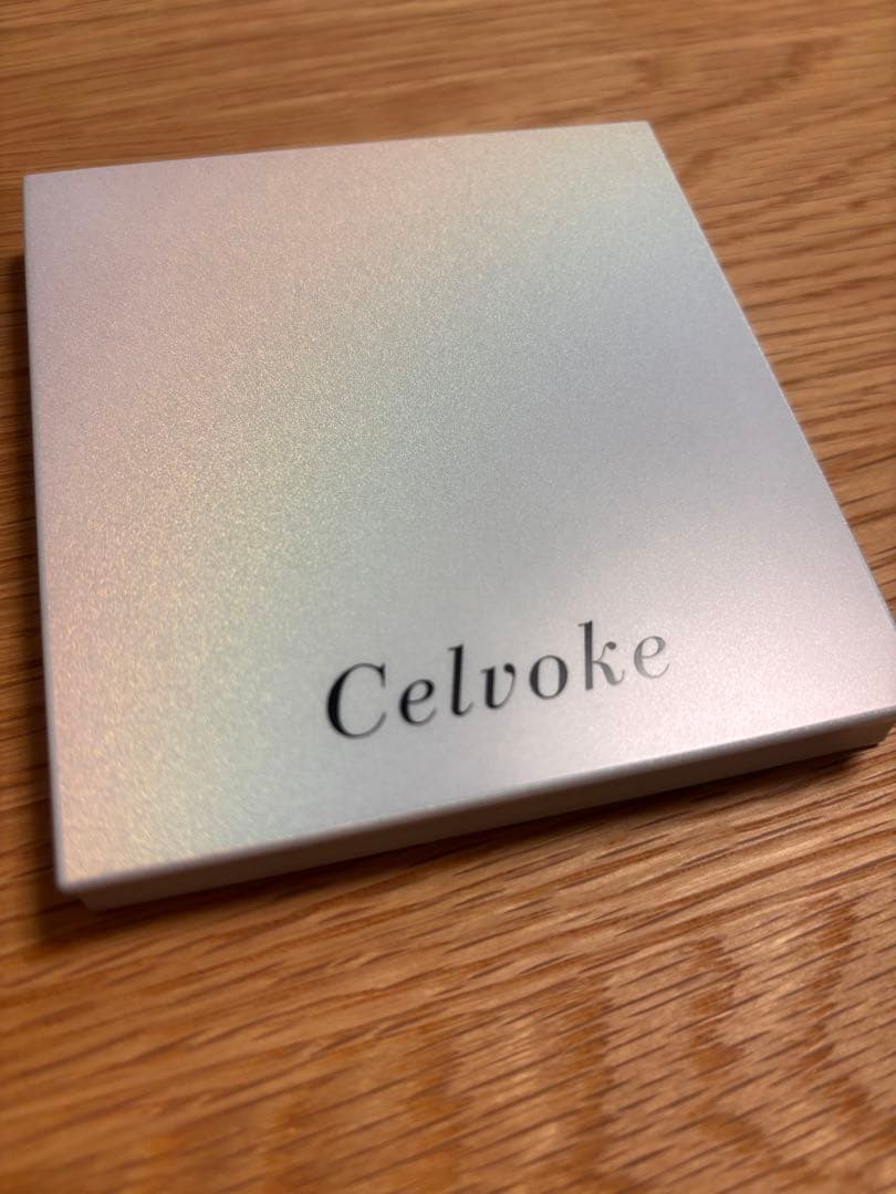 セルヴォーク エクスプレッシヴ アイズ　EX04