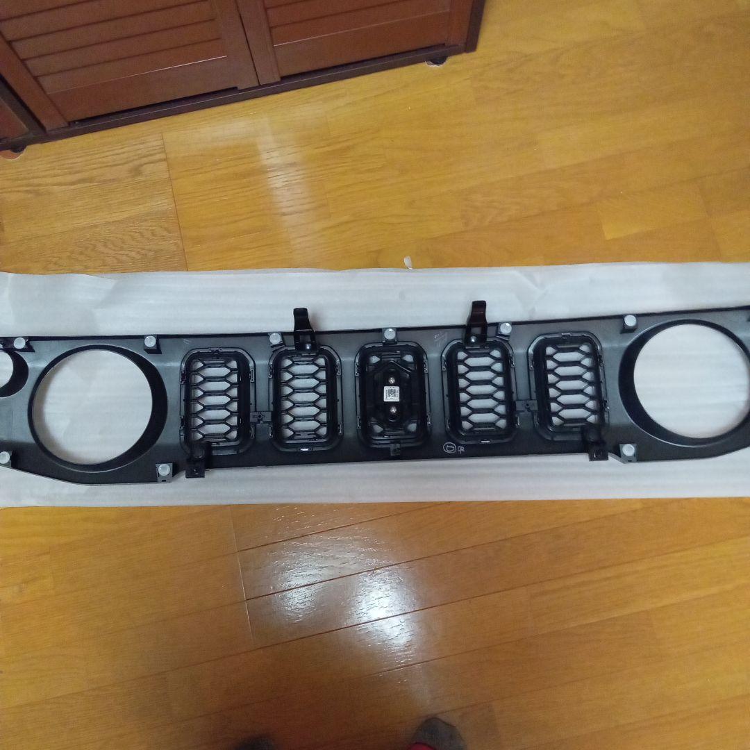 SUZUKI(スズキ)JC74W ジムニーノマド 新車外し グリル