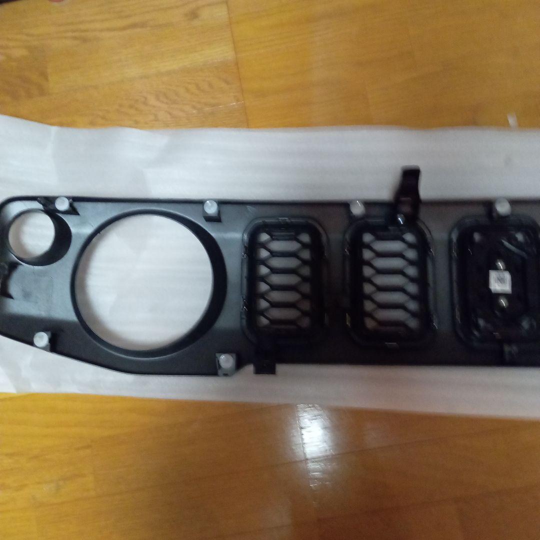 SUZUKI(スズキ)JC74W ジムニーノマド 新車外し グリル