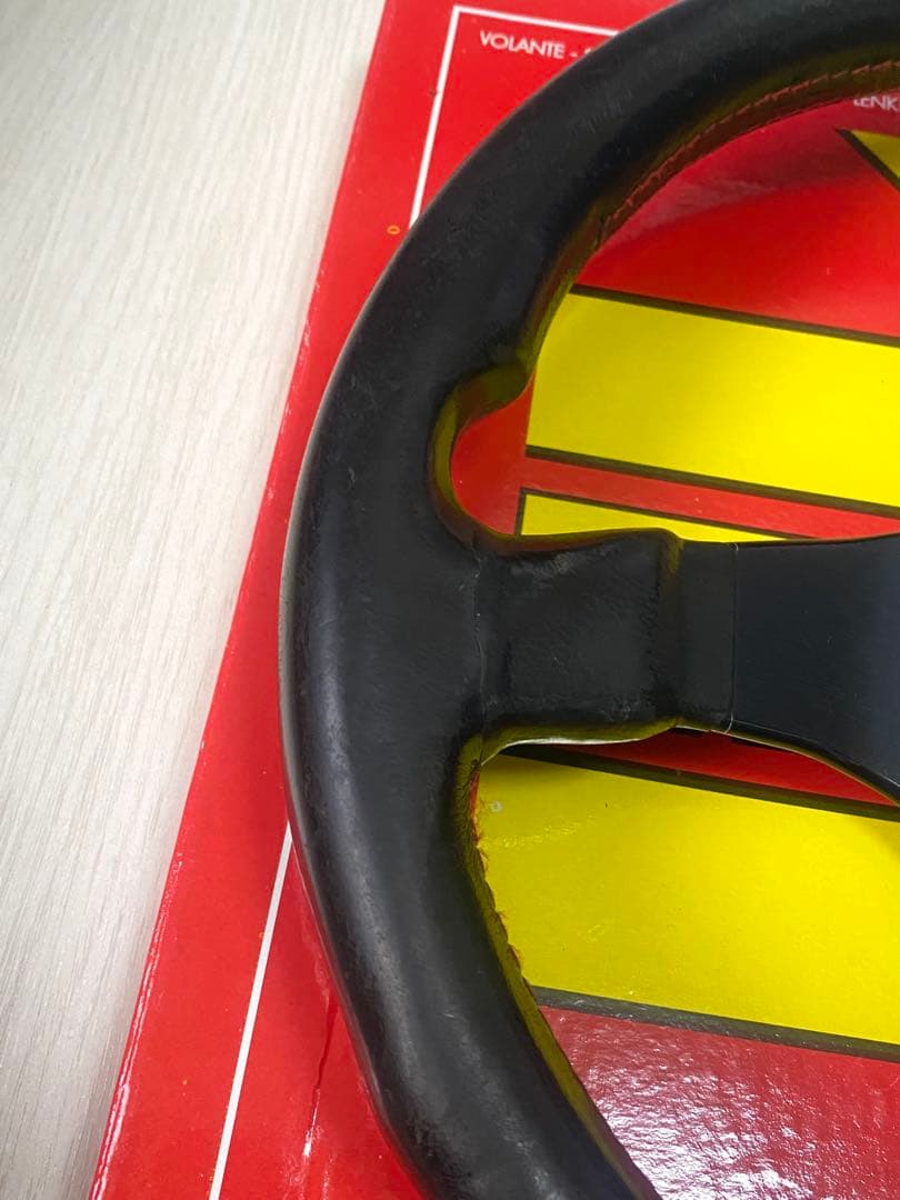 MOMO CORSE 320mm レザーステアリング　即決大歓迎