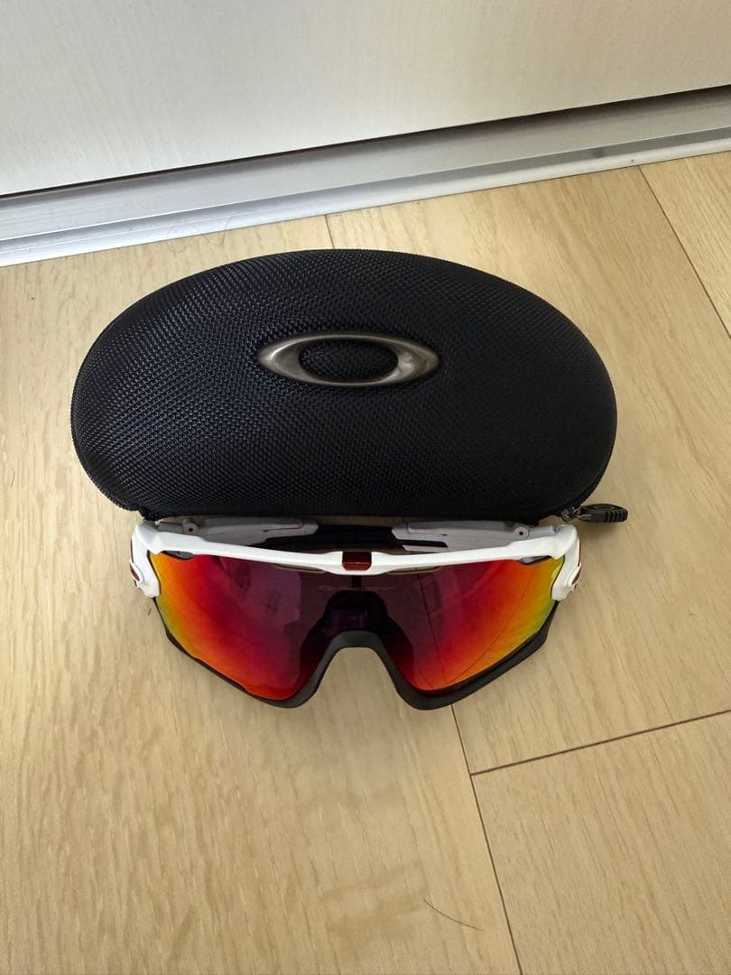 Oakley スポーツサングラス ケース付き