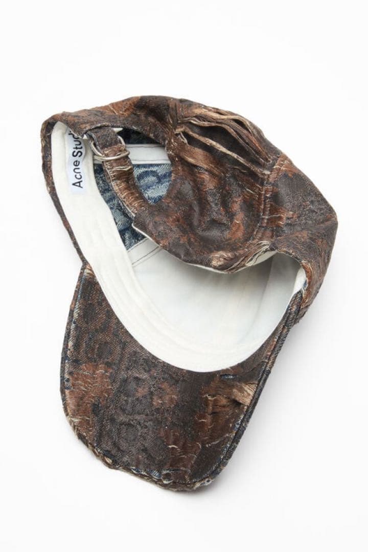 新品未使用品　acne studios ダメージモノグラムキャップ