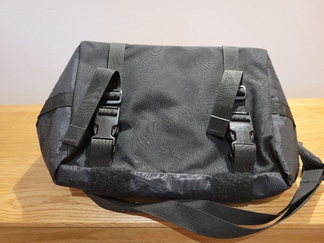 アクセサリー ILE porteur rack bag small x-pac/black