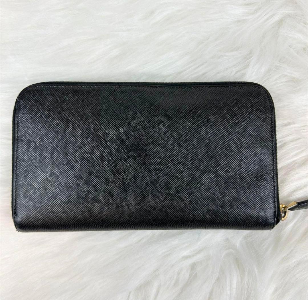 【人気✨】プラダ 長財布 サフィアーノレザー ラウンドファスナー 黒色