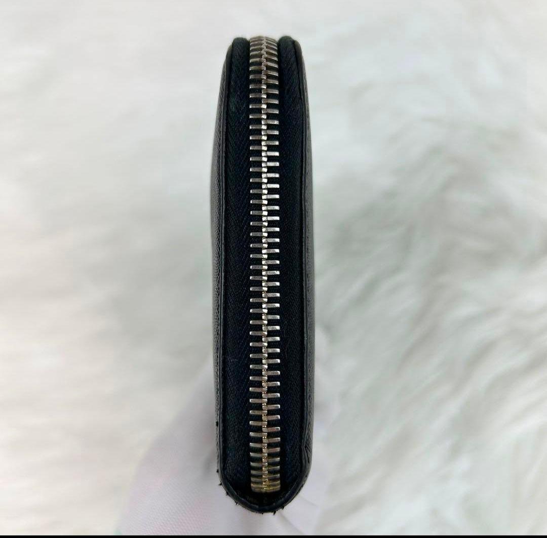 【人気✨】プラダ 長財布 サフィアーノレザー ラウンドファスナー 黒色