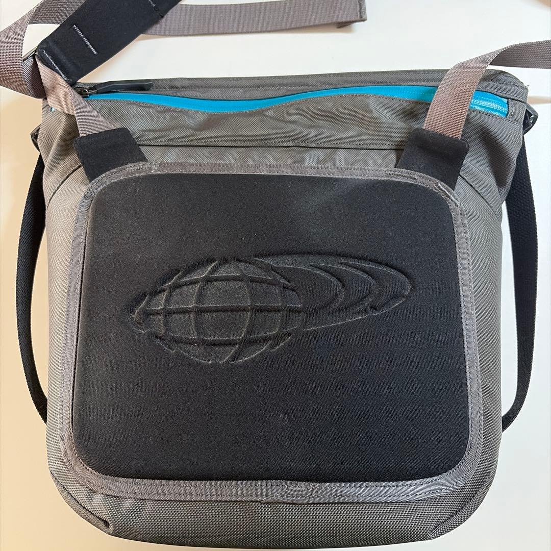 ARC’TERYX ショルダーバッグ