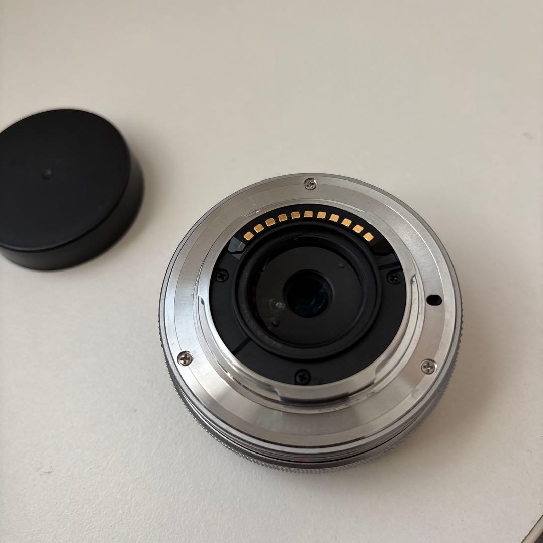 OLYMPUS PEN E-PL7ミラーレス一眼　望遠レンズ付き