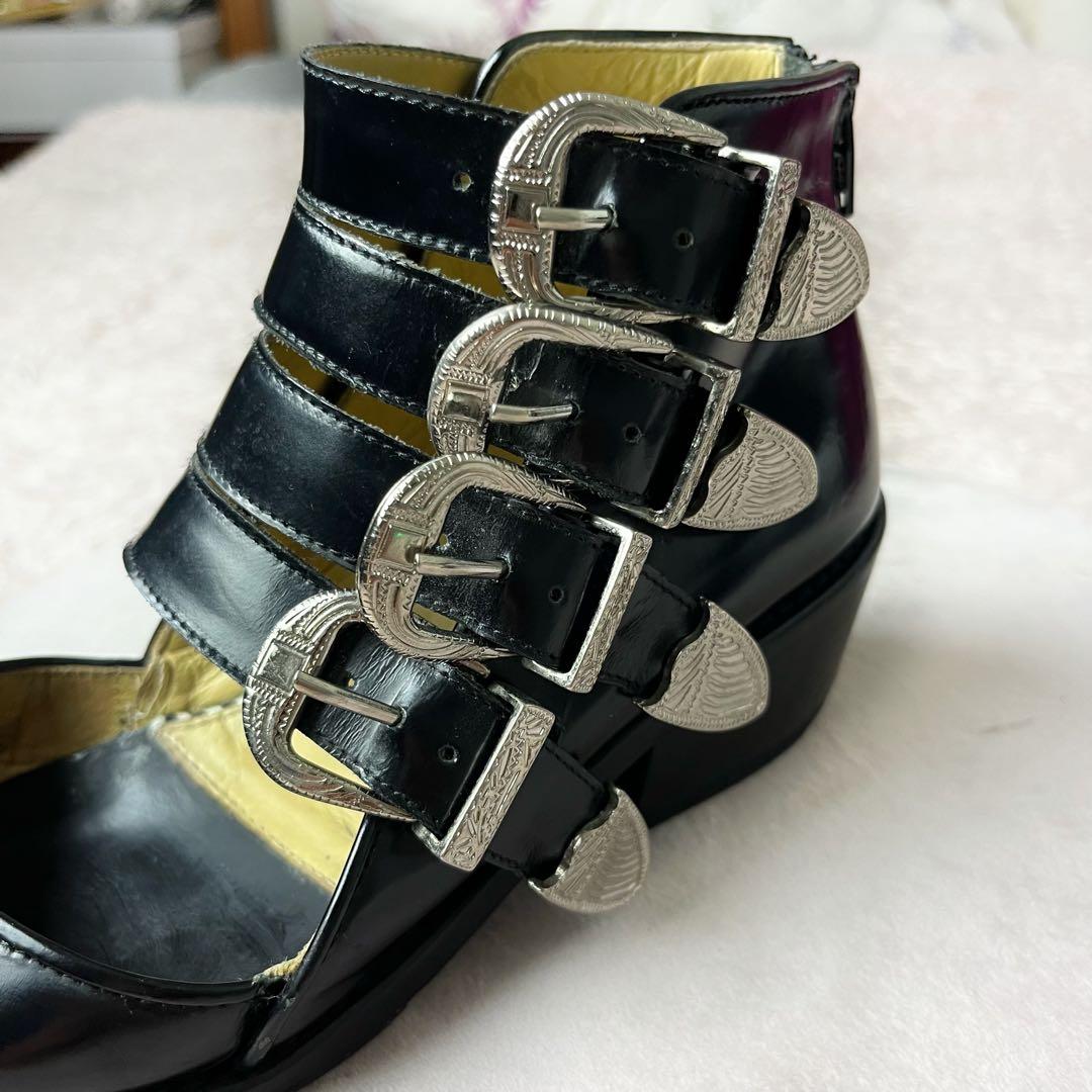 ✖︎ トーガプルラ バックル ベルト ショートブーツ レザー ブラック 黒 37