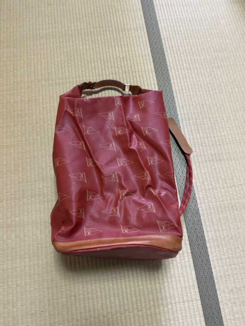 ルイ・ヴィトン　限定品　ルイ・ヴィトンカップ　レッド ドラムバッグ