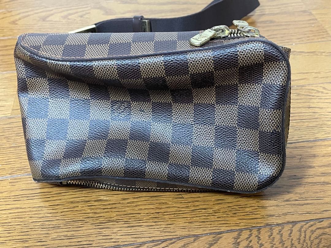 Louis Vuitton ダミエ ボディバッグ