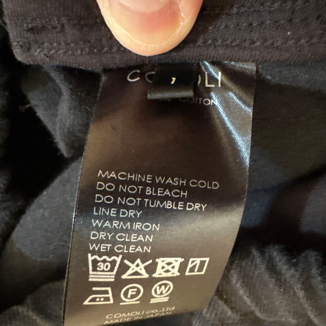 着用2,3回　COMOLI ブラックドリル テーパードパンツ　サイズ1