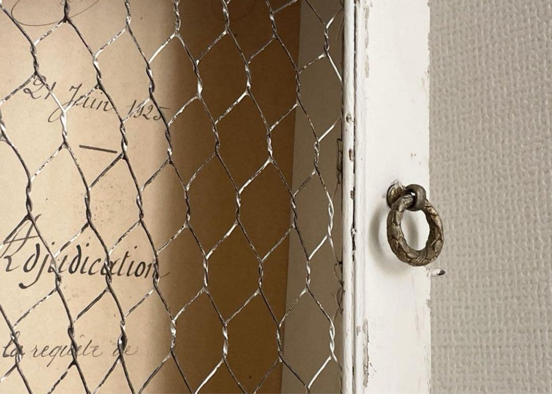 フランスアンティーク　ウォールシェルフ　グリアージュ　棚　壁掛け　白　鍵