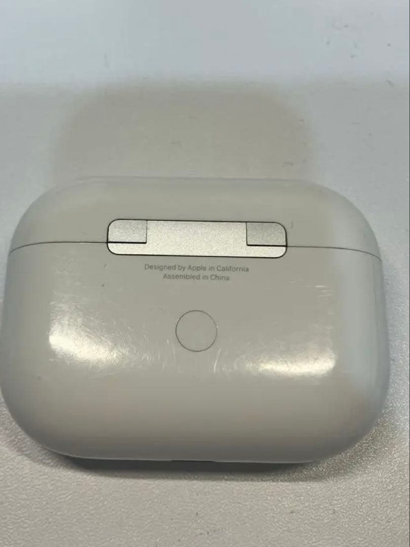 【中古】AirPods pro本体 ホワイト 充電ケース付き※値下げ依頼歓迎