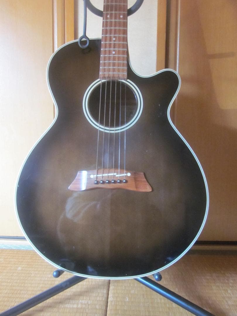 【中古　個人出品】　エレアコ　TAKAMINE　タカミネ　ＰＴ―１０６