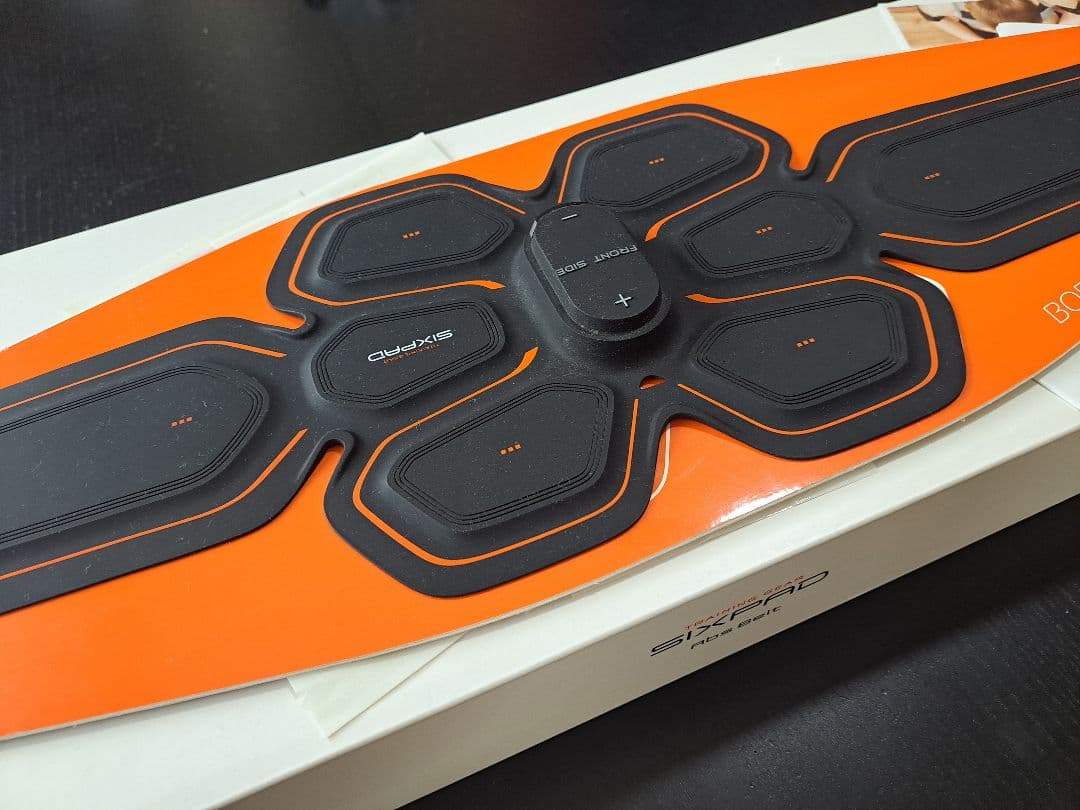 SIXPAD　Abs Belt シックスパッド