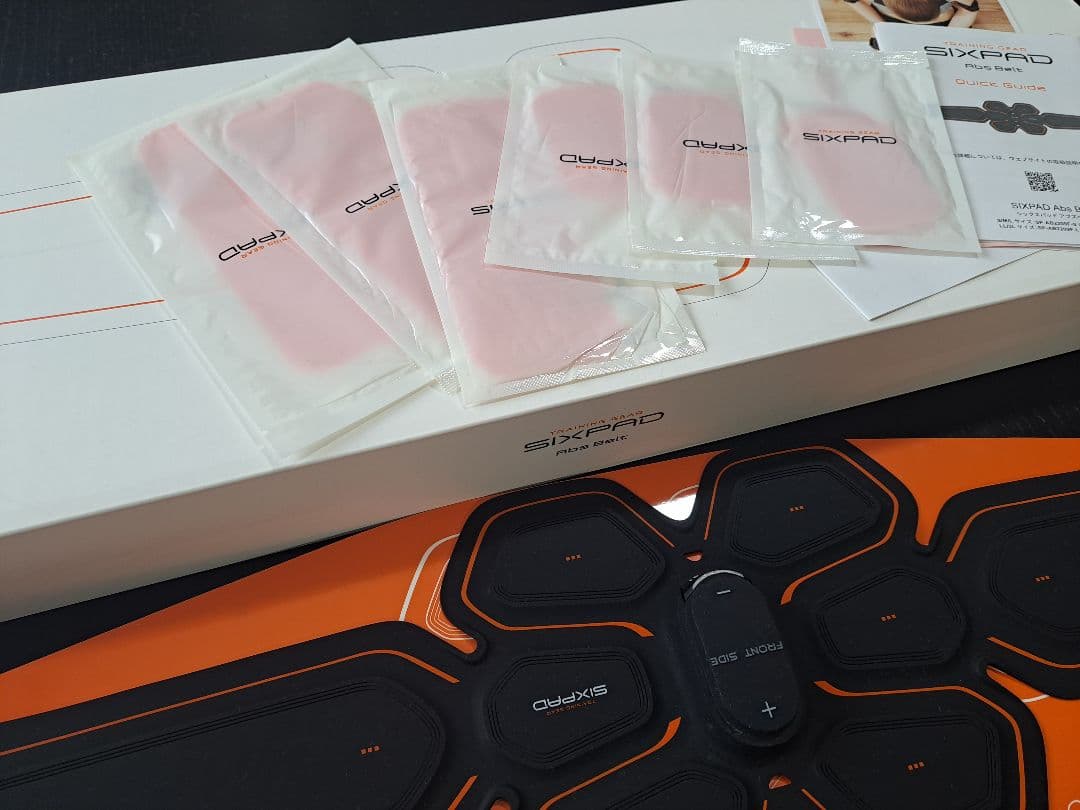 SIXPAD　Abs Belt シックスパッド