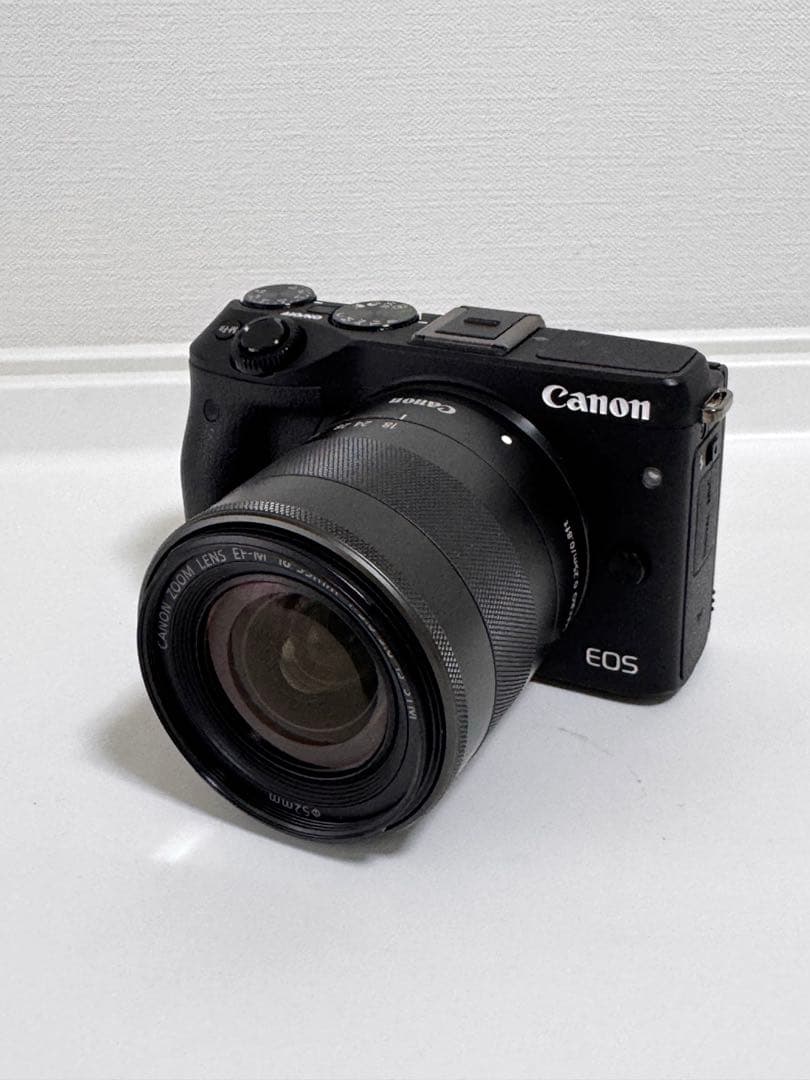 Canon EOS M3 ボディブラック 18-55ミリレンズ EVFキット