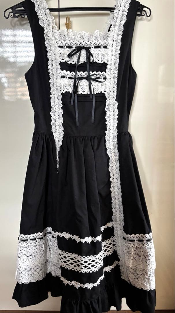 BABY レースフリルジャンパースカート+ブラウス+ヘッドドレス　パニエ付き