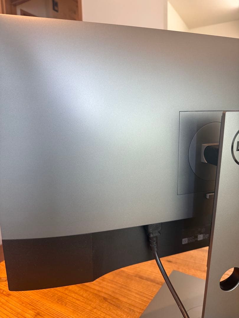 ［ジャンク品］Dell U2720QM 27インチ 4K モニター