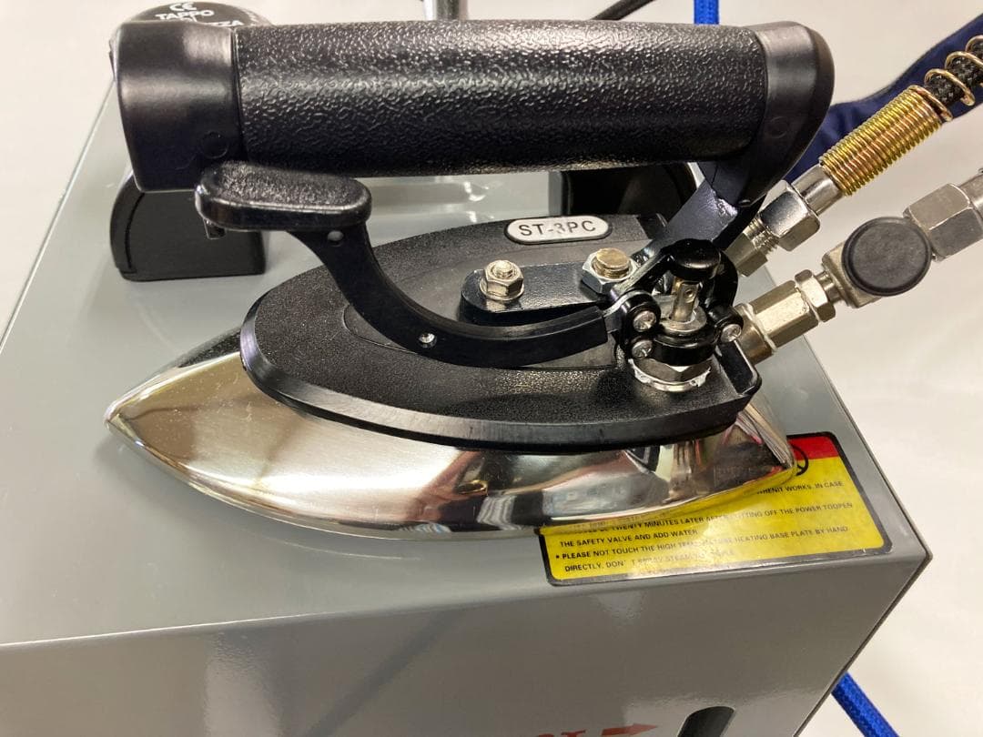 業務用 ボイラー 強力スチーム アイロン(すごいスチームです)