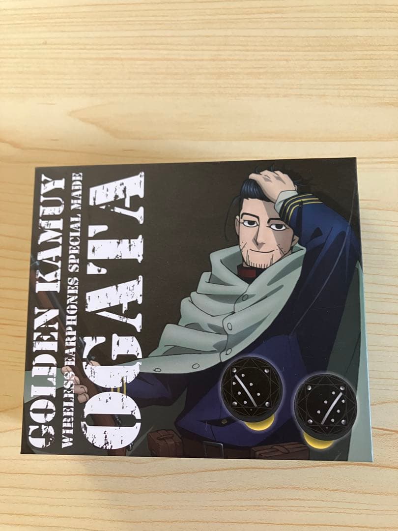 完全ワイヤレスイヤホン ゴールデンカムイ 尾形百之助モデル(特典ポーチ付き)