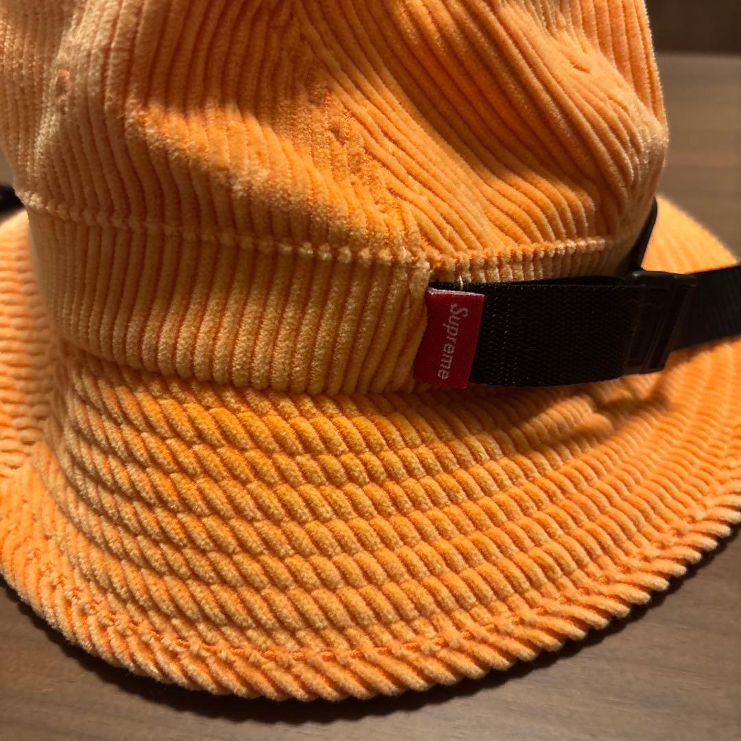 シュプリーム　ストーンアイランド