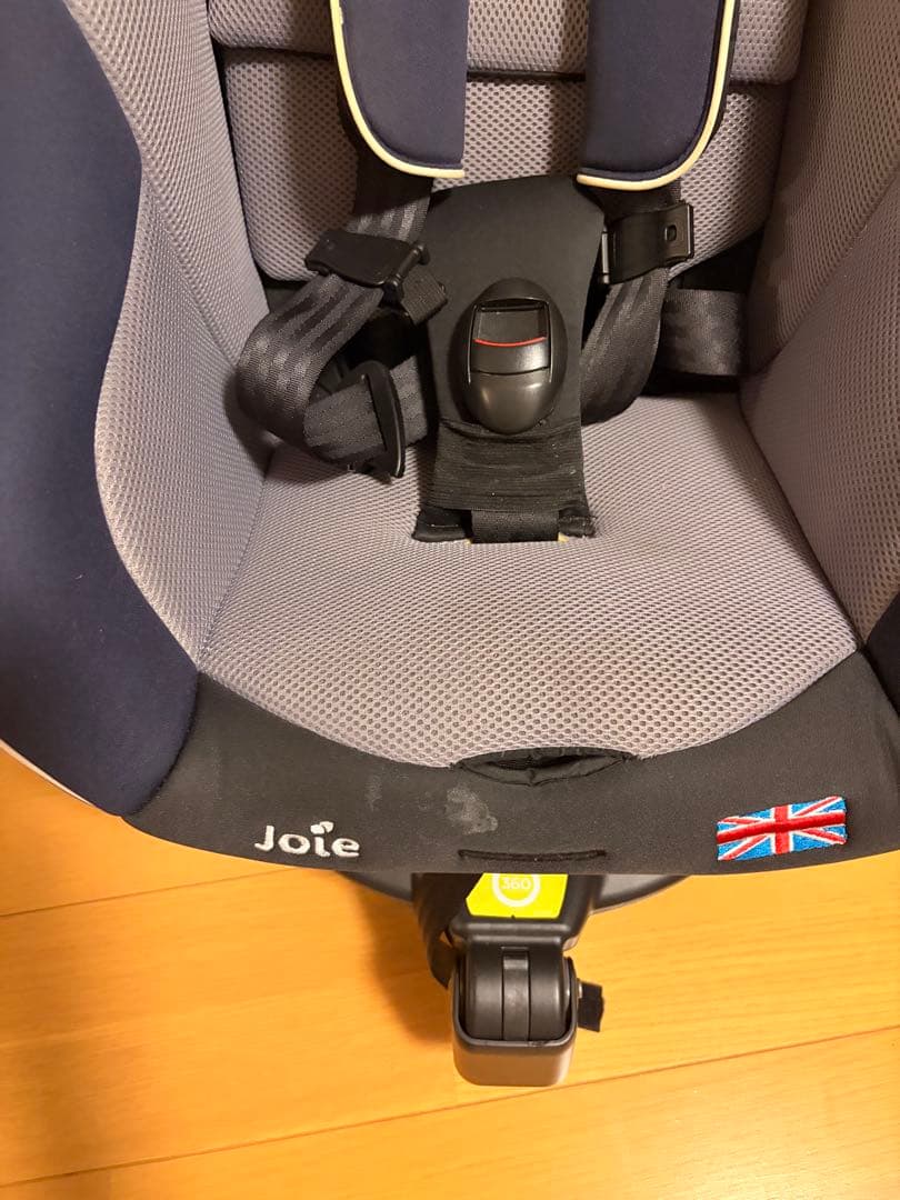 かんちゃんJoie Arc360° 車用チャイルドシート